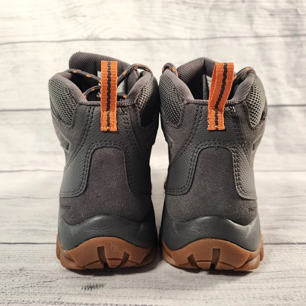 Columbia Newton Ridge Plus II Mens 7 Waterproof Hiking Boots Charcoal BM2812-091